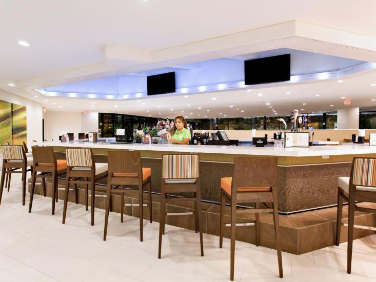 Holiday Inn Miami West - Airport Area By Ihg Hialeah Gardens Exterior foto